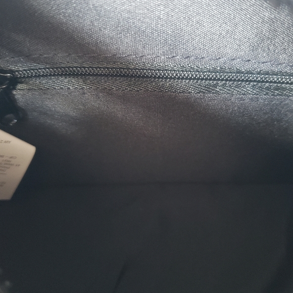 Disney Mickey Mouse Graffiti Crossbody Bag w/ Coin - Picture 7 of 7